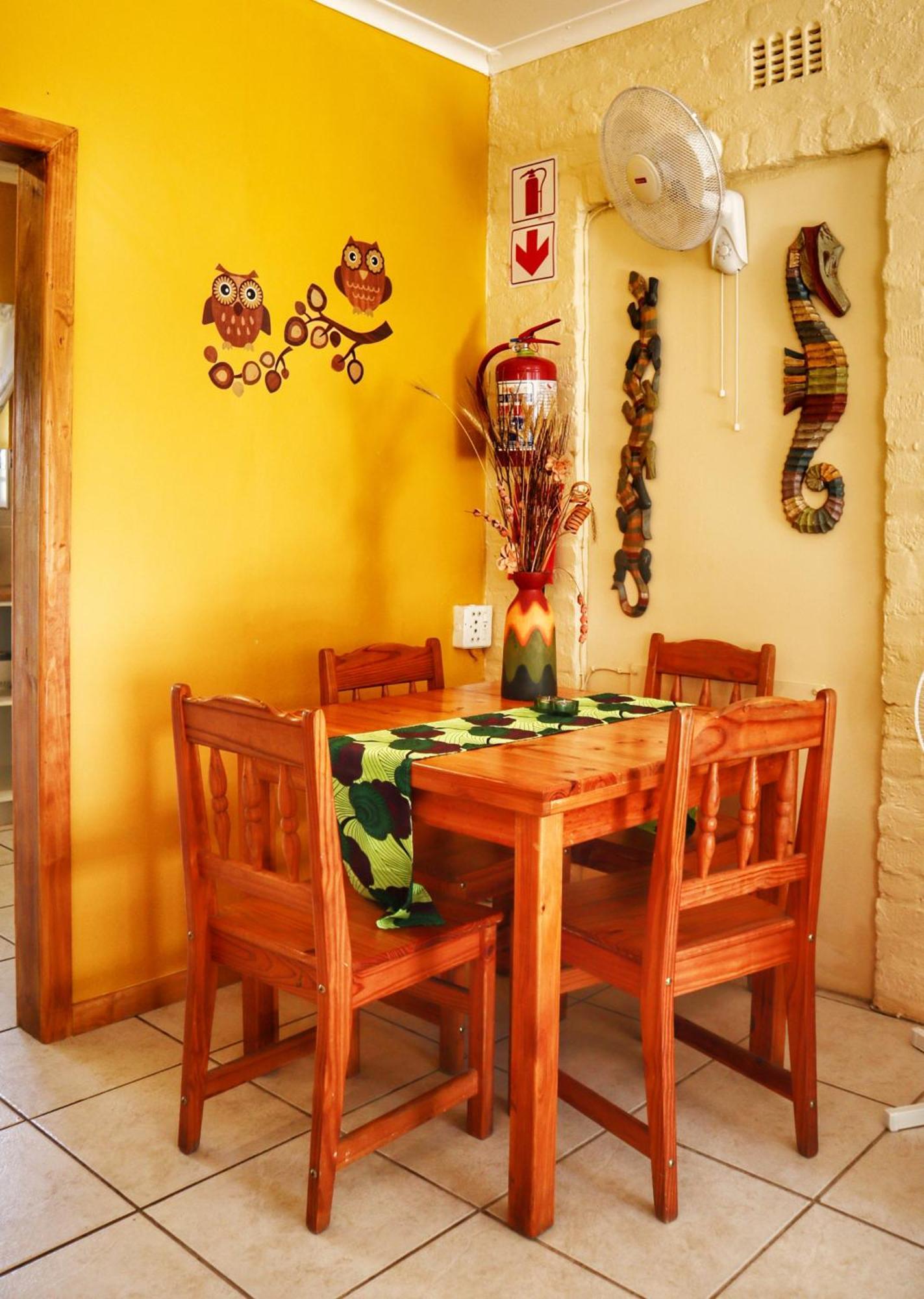 Footprints Of Knysna Apartment Bagian luar foto