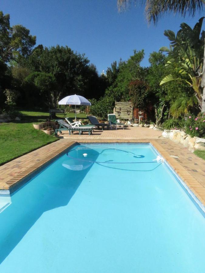 Footprints Of Knysna Apartment Bagian luar foto